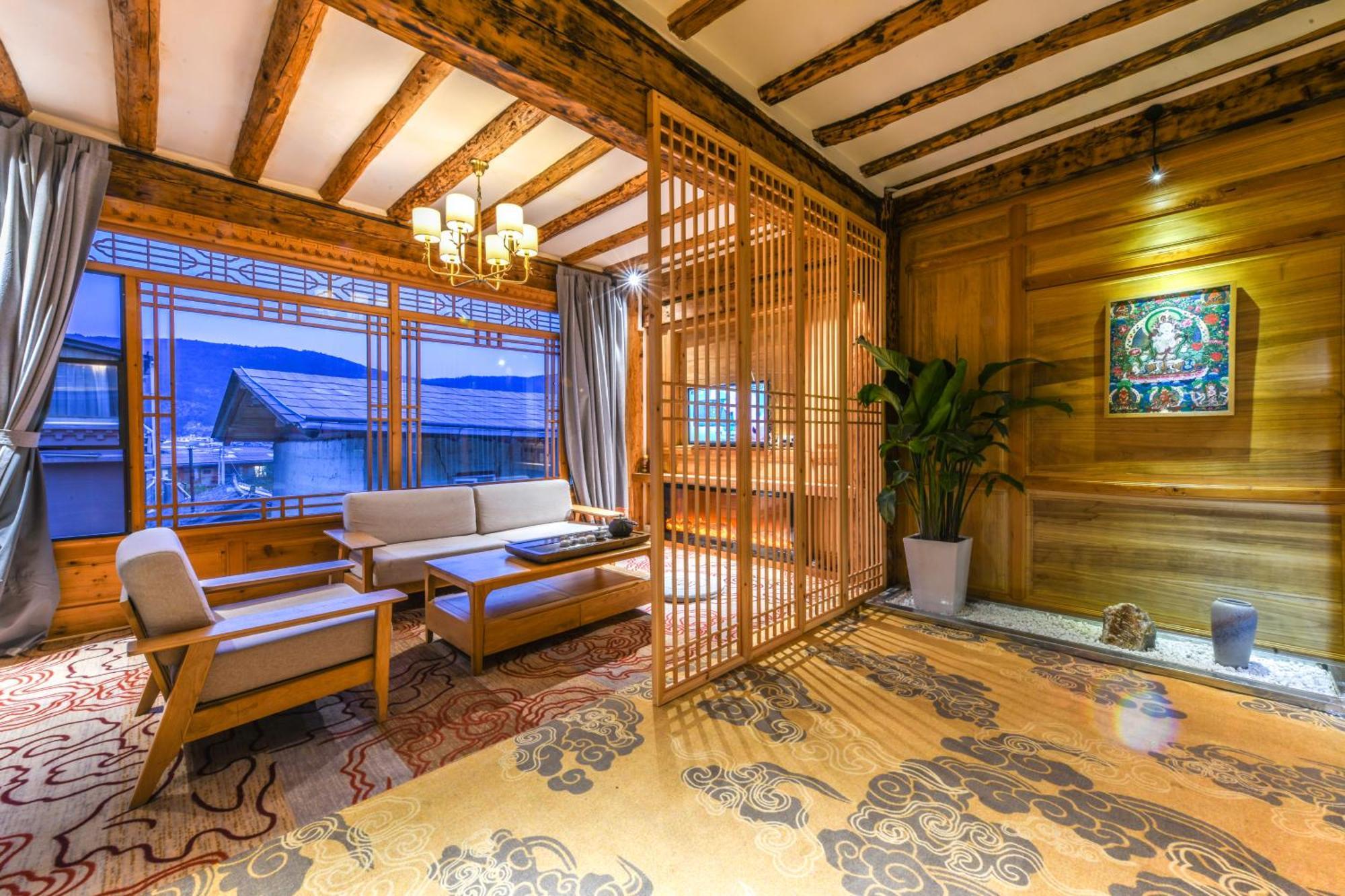 The Blue Mountains On The Moon Hotell Shangri-La Eksteriør bilde